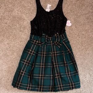 The Children's Place Black and Green Plaid Dress Size 10/12 Large